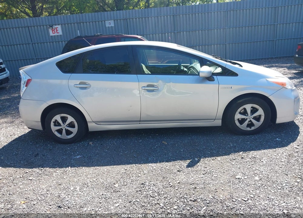 2013 TOYOTA PRIUS VIN: JTDKN3DU7D0348425