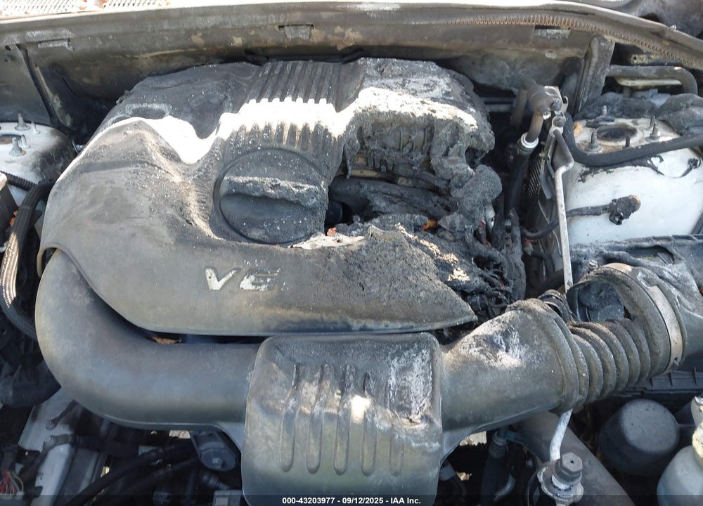 2014 JEEP GRAND CHEROKEE VIN: 1C4RJEBG9EC411818