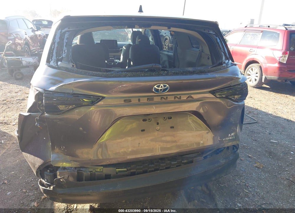 2024 TOYOTA SIENNA VIN: 5TDKRKECXRS199257