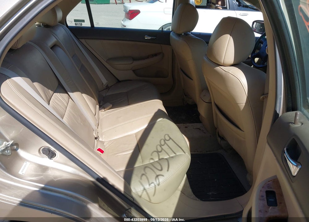 2003 HONDA ACCORD 3.0 EX VIN: 1HGCM66563A029476