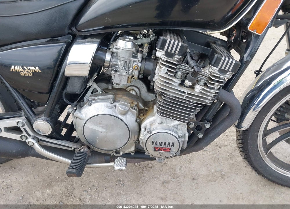 1982 YAMAHA XJ650 VIN: JYA5N8003CA027774