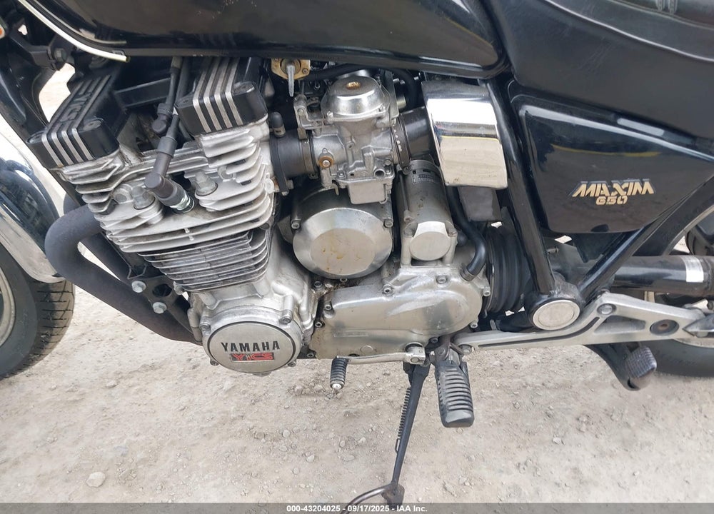 1982 YAMAHA XJ650 VIN: JYA5N8003CA027774