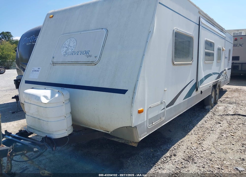 2004 FOREST RIVER SURVEYOR VIN: 4X4TSVV284L003662