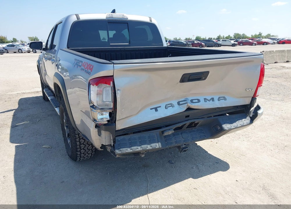 2017 TOYOTA TACOMA VIN: 5TFCZ5AN4HX068105
