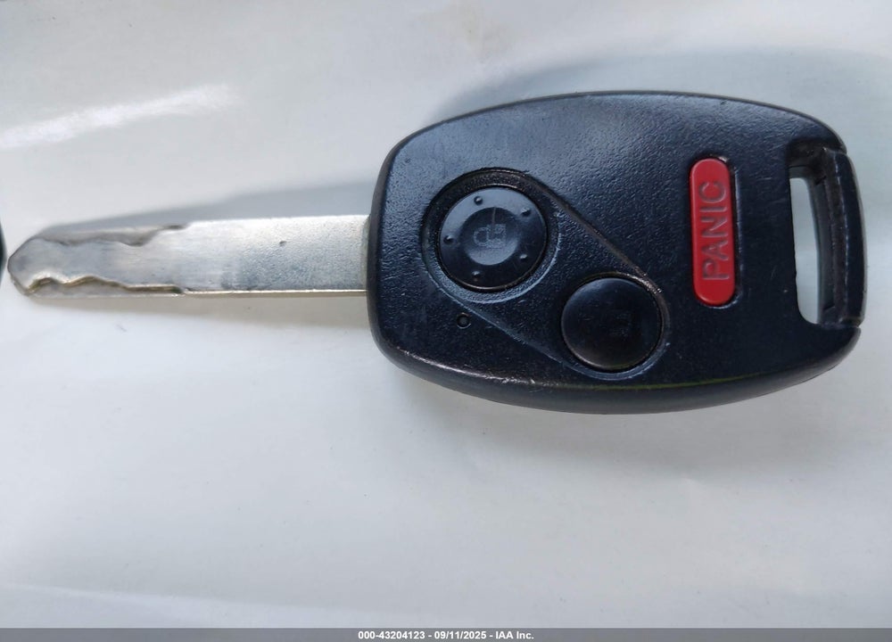 2007 HONDA CIVIC VIN: 1HGFA16557L117969