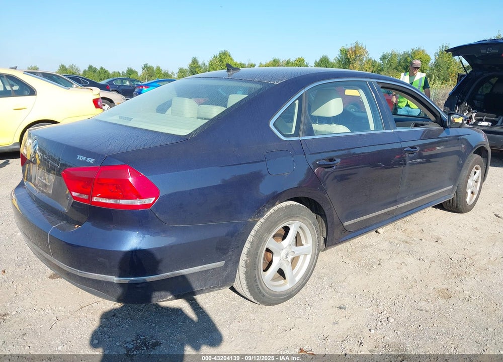 2014 VOLKSWAGEN PASSAT VIN: 1VWBN7A38EC094966
