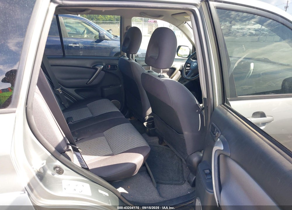 2004 TOYOTA RAV4 VIN: JTEHD20V440004262