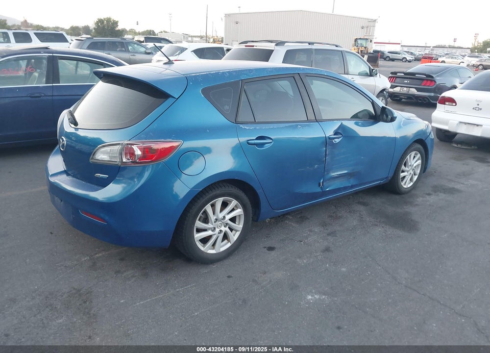 2012 MAZDA 3 VIN: JM1BL1L8XC1609621