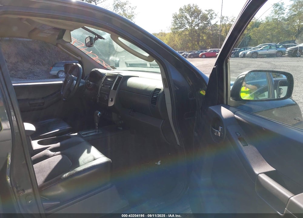 2012 NISSAN XTERRA VIN: 5N1AN0NW2CC504289