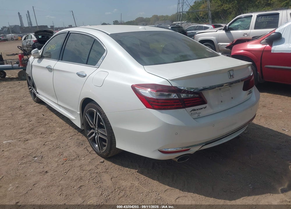 2017 HONDA ACCORD TOURING V6 VIN: 1HGCR3F92HA010806