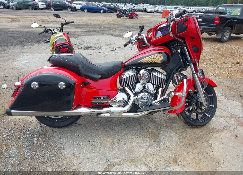 2017 INDIAN MOTORCYCLE CO. CHIEFTAIN LIMITED VIN: 56KTCNAA9H3354547