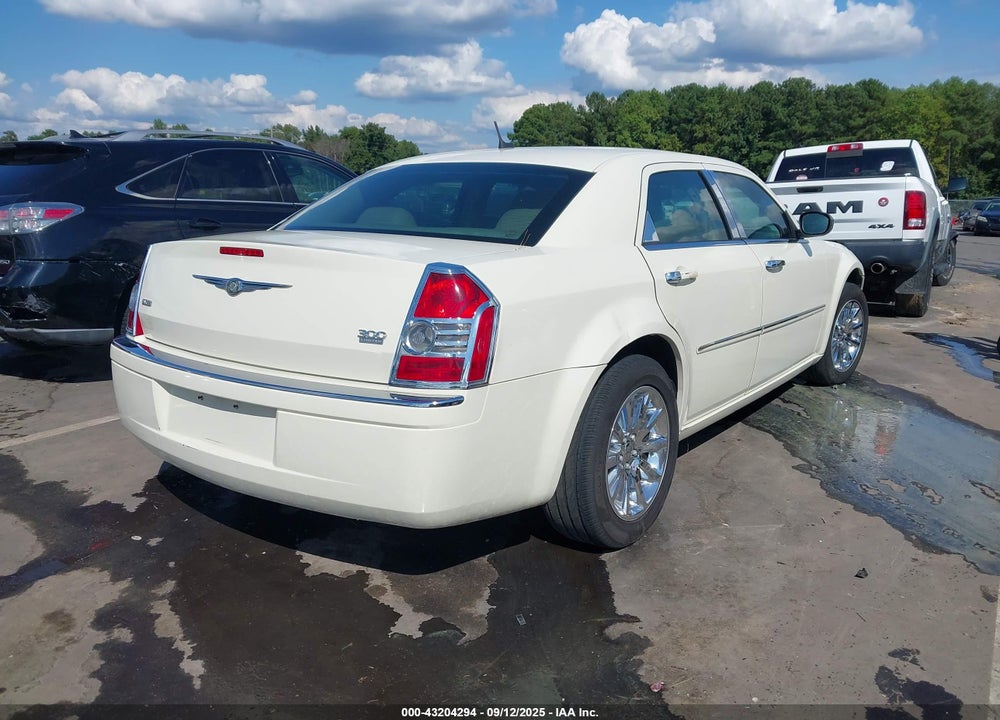 2008 CHRYSLER 300 LIMITED VIN: 2C3KK33G18H145332