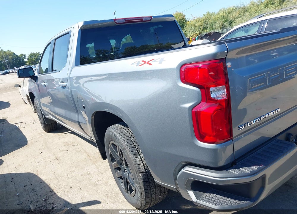 2025 CHEVROLET SILVERADO 1500 4WD SHORT BED RST VIN: 3GCUKEE80SG256953