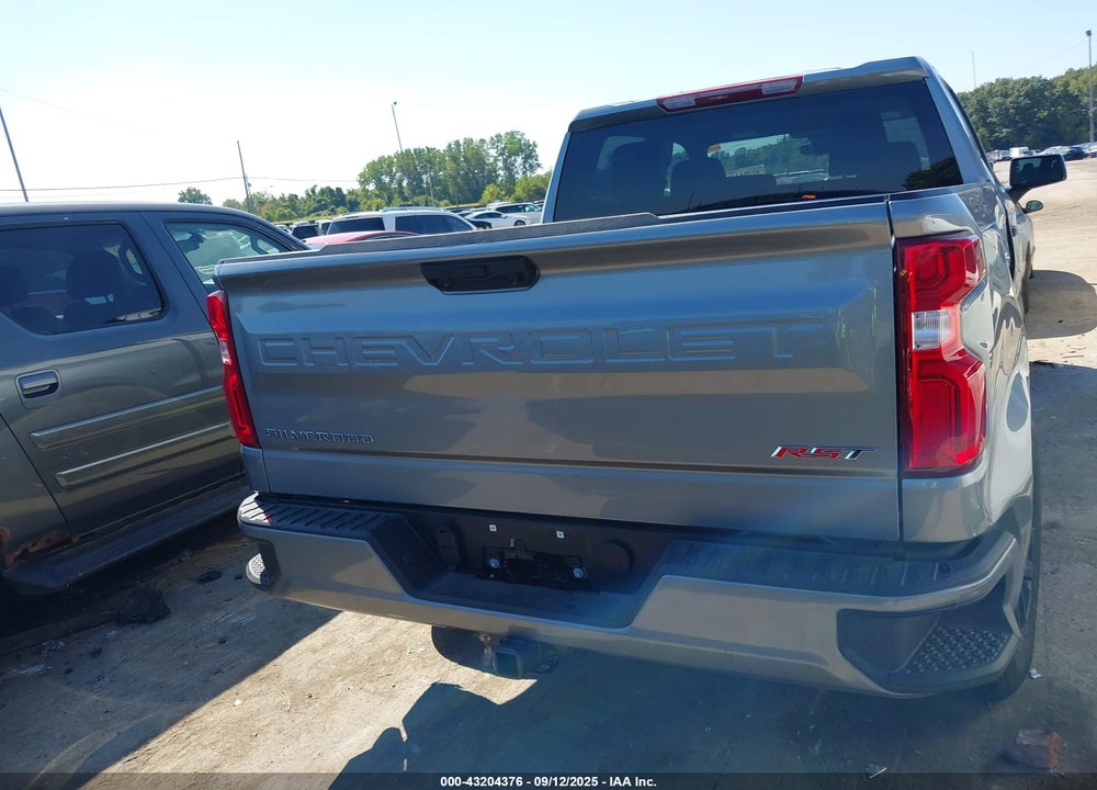 2025 CHEVROLET SILVERADO 1500 4WD SHORT BED RST VIN: 3GCUKEE80SG256953