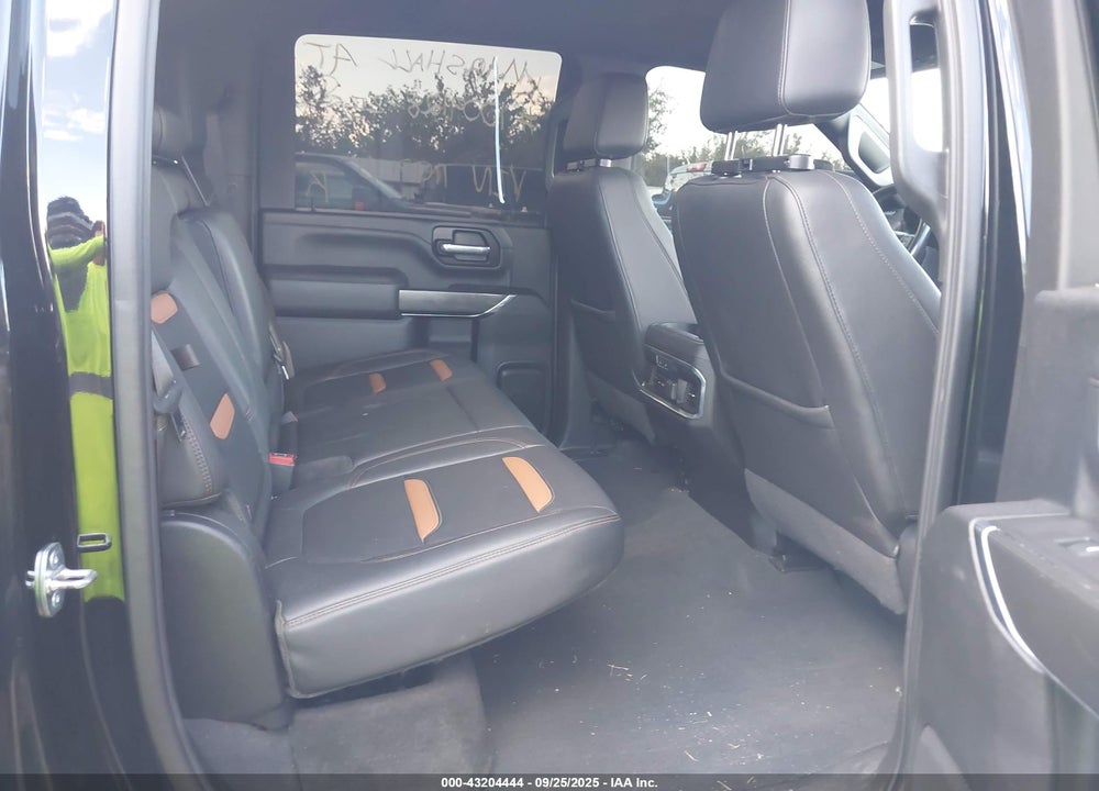 2021 GMC SIERRA 2500HD 4WD STANDARD BED AT4 VIN: 1GT49PEY0MF110726