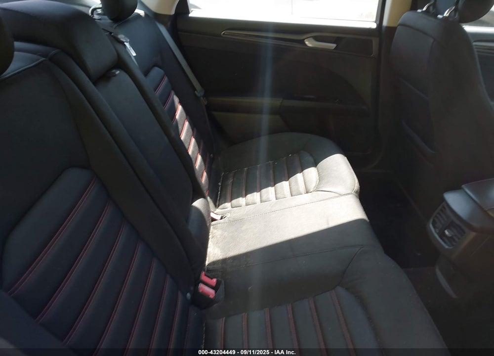 2013 FORD FUSION VIN: 3FA6P0HR6DR187121