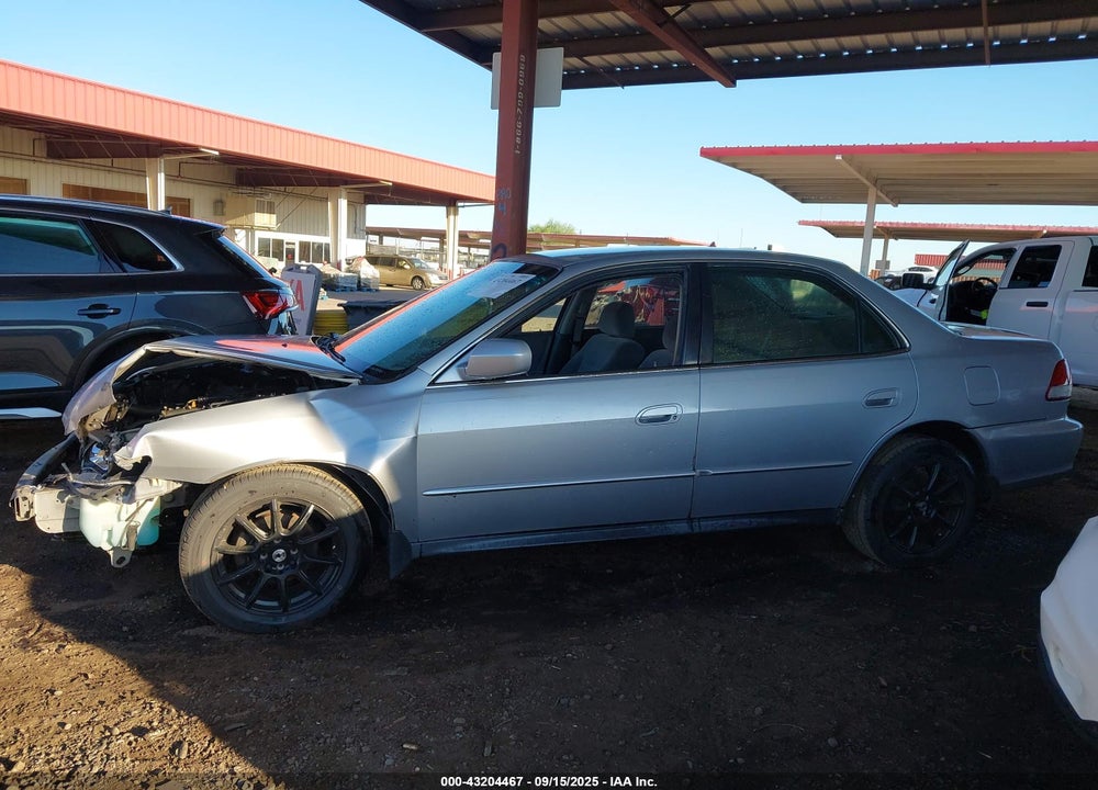 2001 HONDA ACCORD 2.3 LX VIN: 1HGCG55481A107764