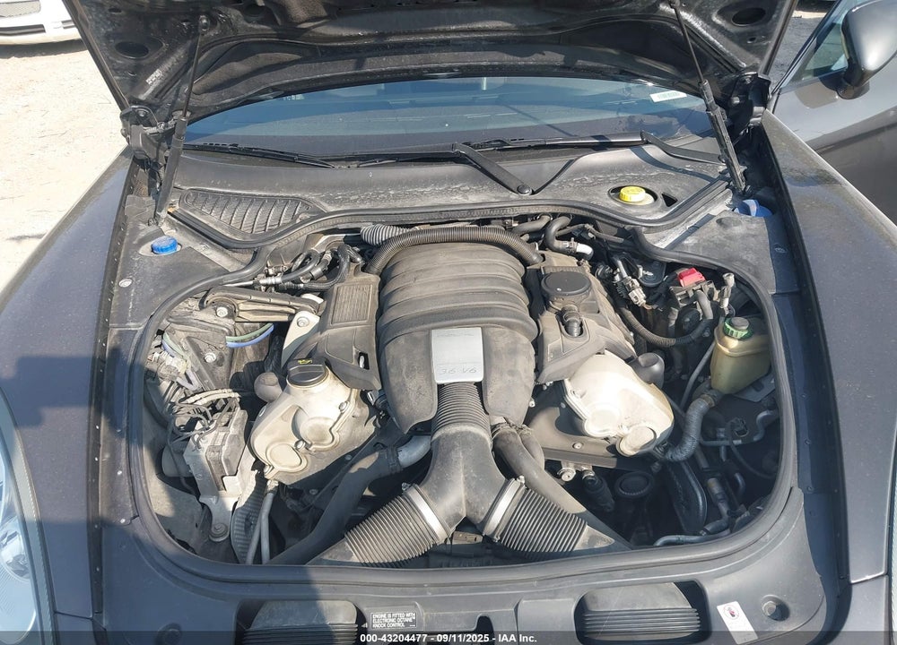 2011 PORSCHE PANAMERA 4 VIN: WP0AA2A72BL011897
