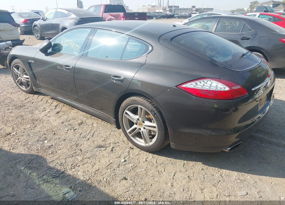 2011 PORSCHE PANAMERA 4 VIN: WP0AA2A72BL011897