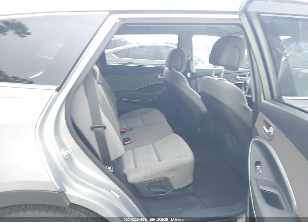 2017 HYUNDAI SANTA FE SE VIN: KM8SM4HF8HU250955