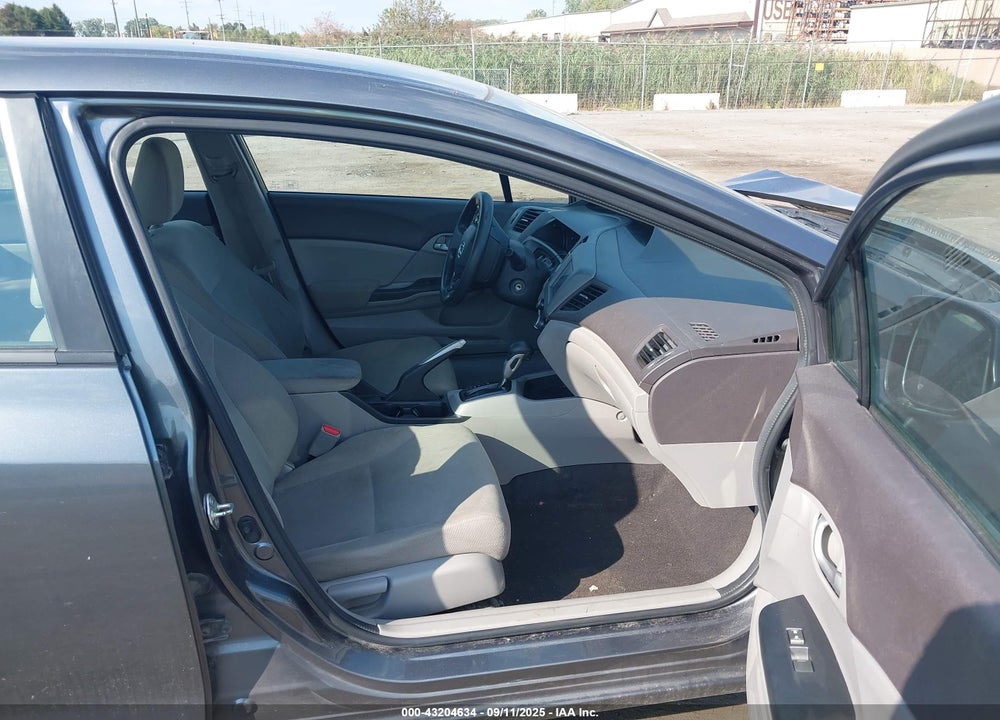 2012 HONDA CIVIC VIN: 19XFB2F50CE097733