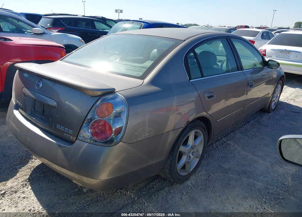 2003 NISSAN ALTIMA 3.5 SE VIN: 1N4BL11D43C311348