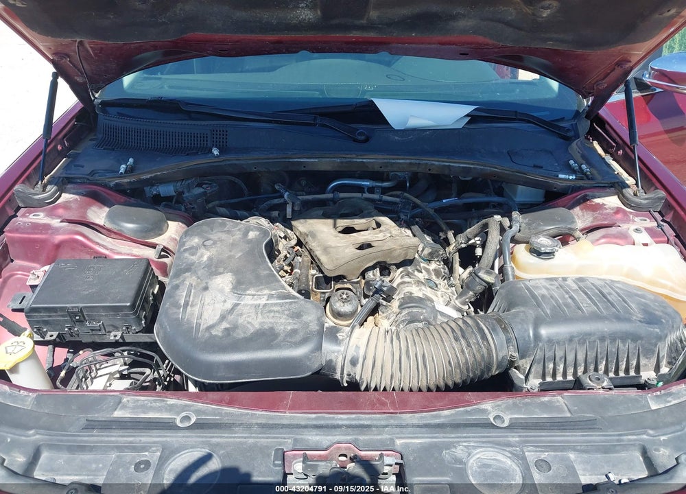 2019 CHRYSLER 300 TOURING VIN: 2C3CCAAG4KH613666