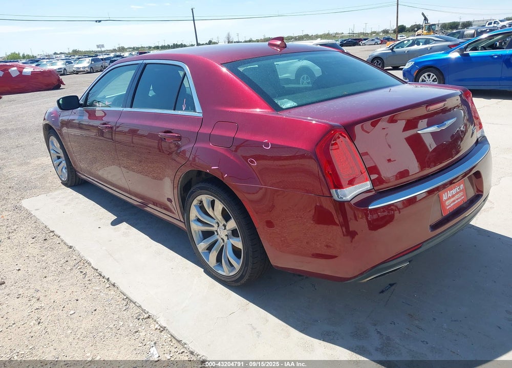 2019 CHRYSLER 300 TOURING VIN: 2C3CCAAG4KH613666