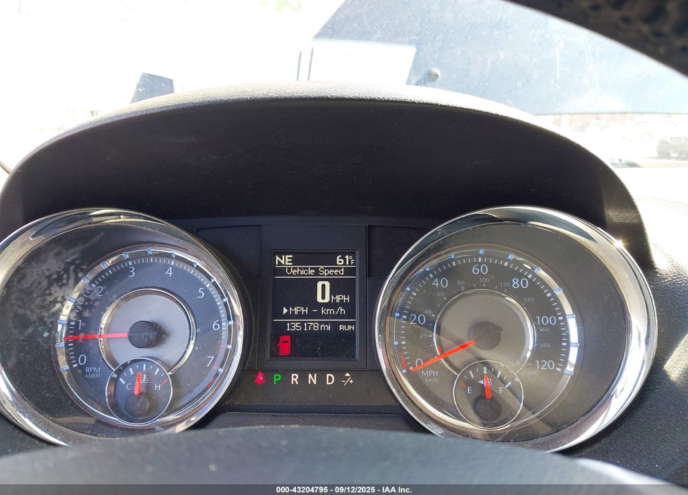 2015 CHRYSLER TOWN & COUNTRY VIN: 2C4RC1BG7FR609132