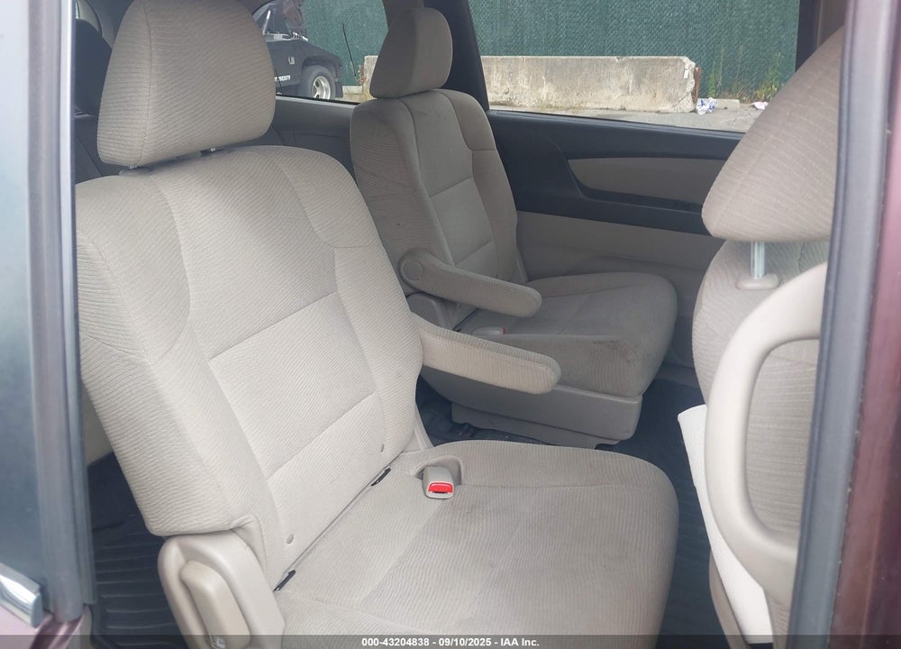 2013 HONDA ODYSSEY LX VIN: 5FNRL5H21DB045621