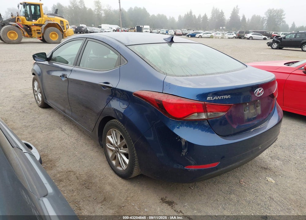 2015 HYUNDAI ELANTRA VIN: 5NPDH4AE7FH600232