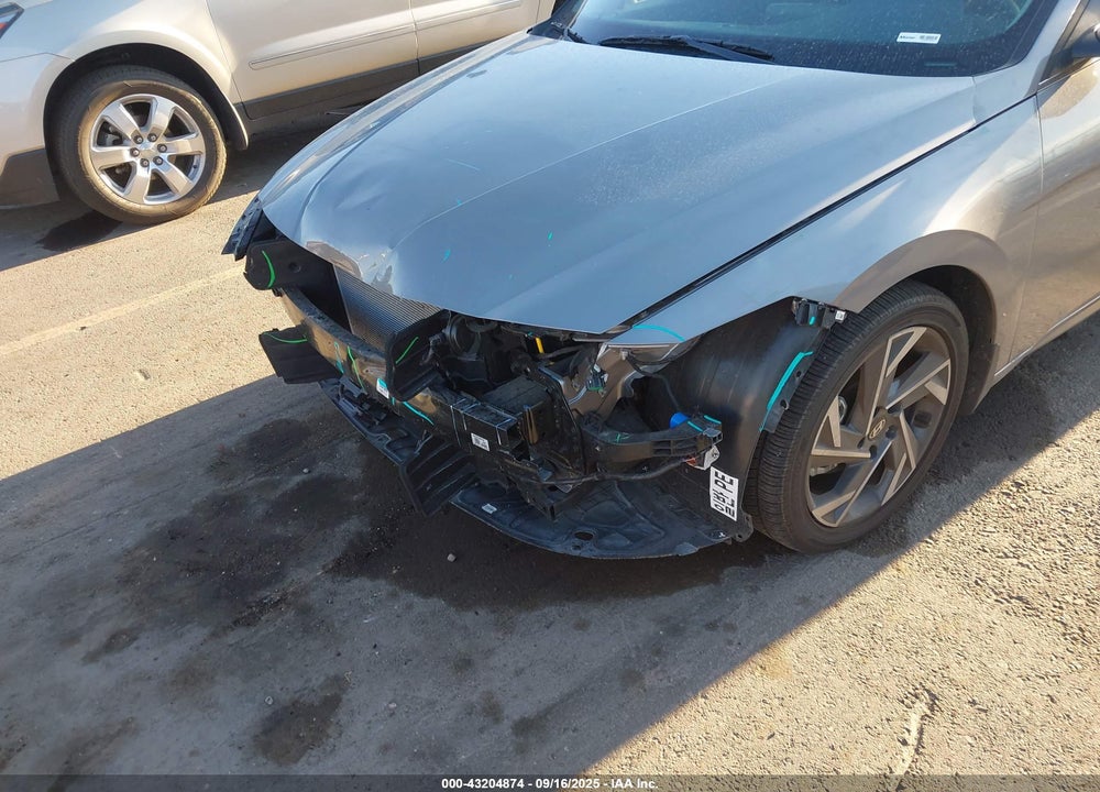 2025 HYUNDAI ELANTRA VIN: KMHLS4DG8SU942472