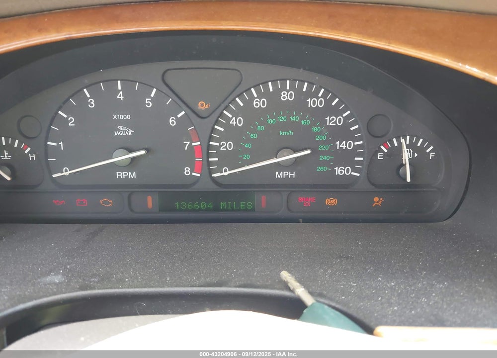 2000 JAGUAR S-TYPE 4.0L V8 VIN: SAJDA01D7YGL72925