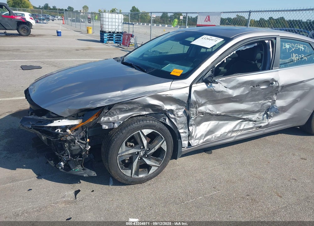 2023 HYUNDAI ELANTRA VIN: KMHLP4AG2PU372949