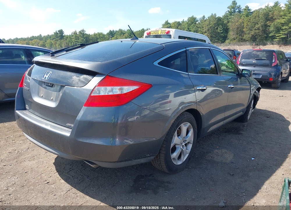 2010 HONDA ACCORD CROSSTOUR VIN: 5J6TF2H57AL005715