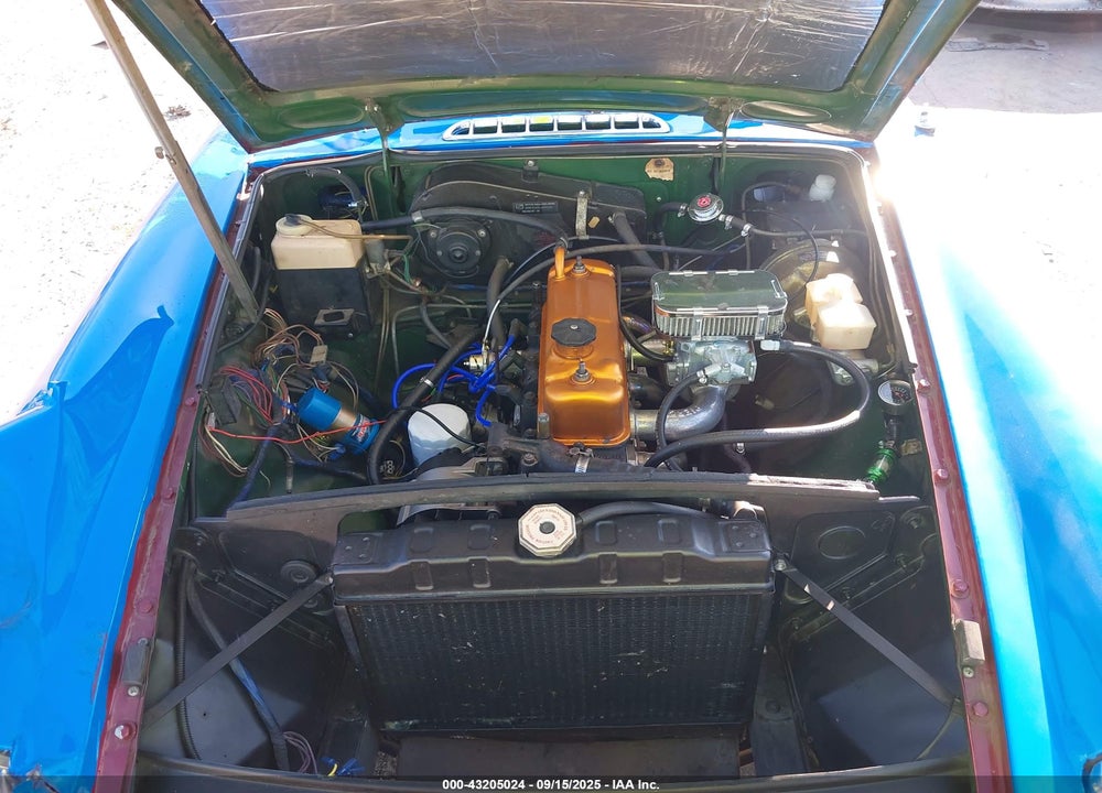 1976 MG B VIN: 000GHN5UG0398452G