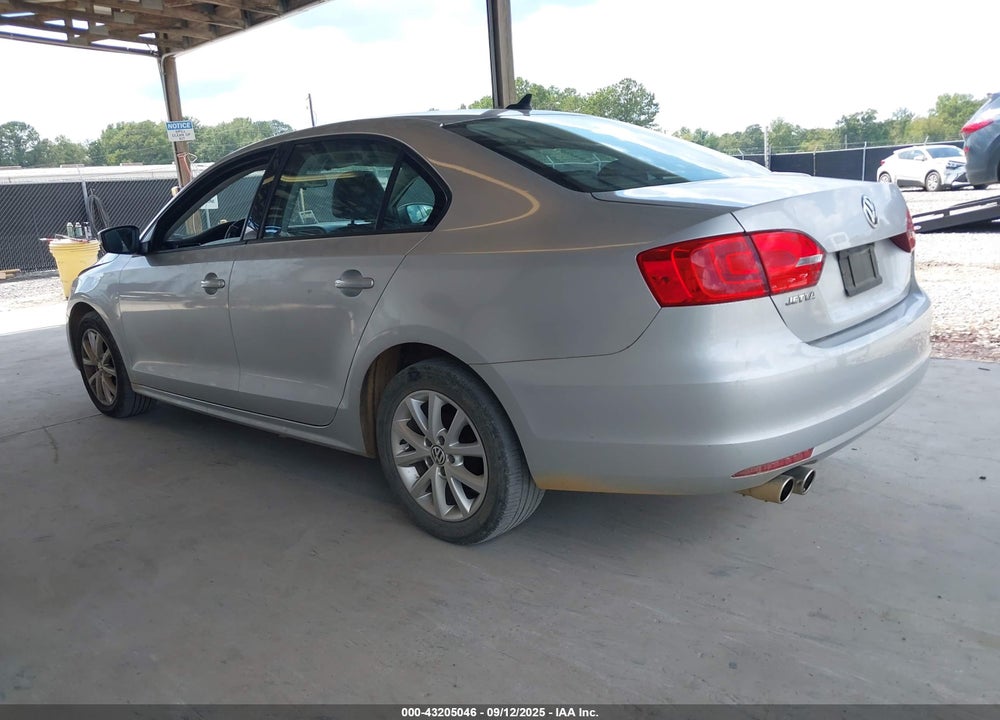 2011 VOLKSWAGEN JETTA VIN: 3VWDZ7AJ7BM397744