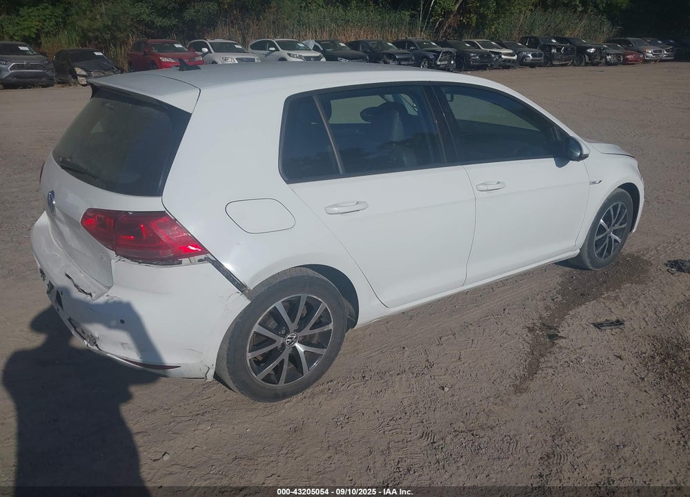 2015 VOLKSWAGEN E-GOLF VIN: WVWPP7AU5FW902914