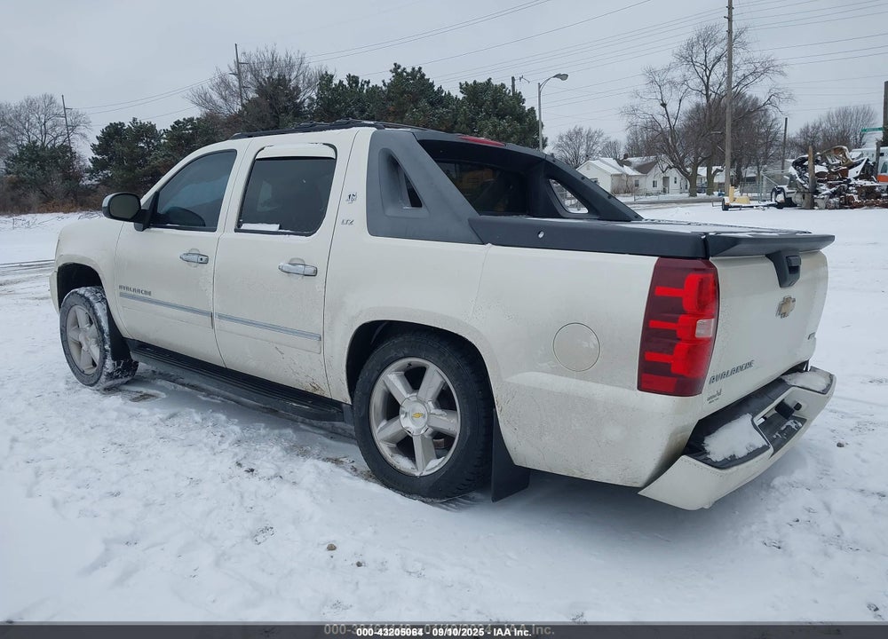 2011 CHEVROLET AVALANCHE VIN: 3GNTKGE32BG119404