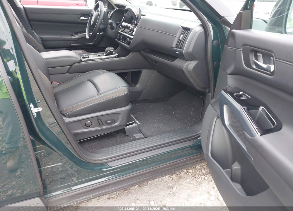 2024 NISSAN PATHFINDER VIN: 5N1DR3CD1RC217992