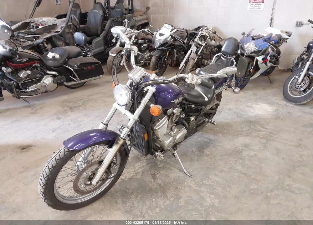 2002 HONDA VT600 CD VIN: JH2PC21342M312416