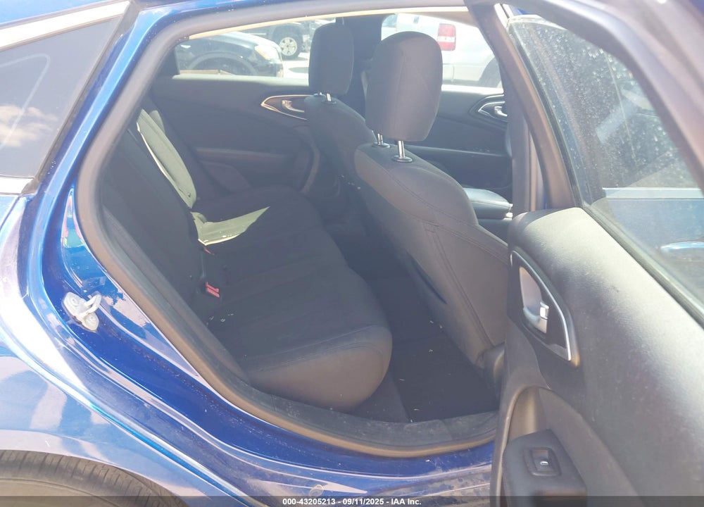 2016 CHRYSLER 200 VIN: 1C3CCCABXGN165318