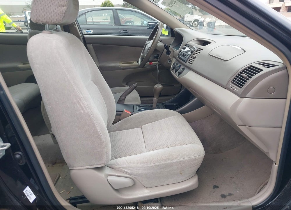 2003 TOYOTA CAMRY LE VIN: 4T1BE32K13U119808