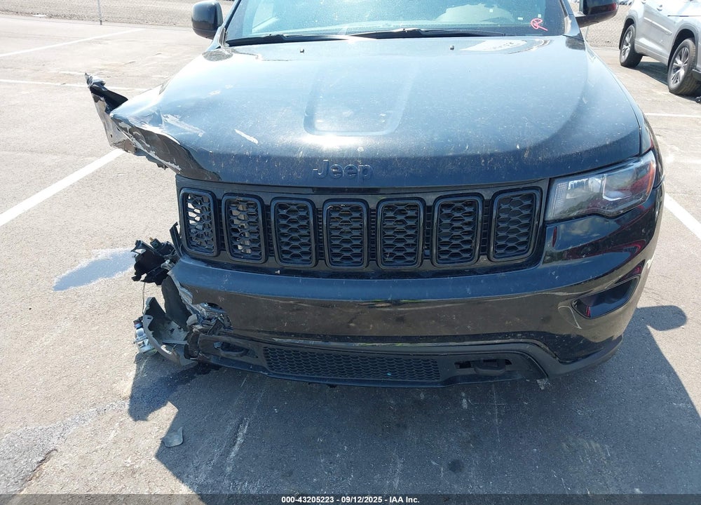 2019 JEEP GRAND CHEROKEE VIN: 1C4RJEAG2KC584674