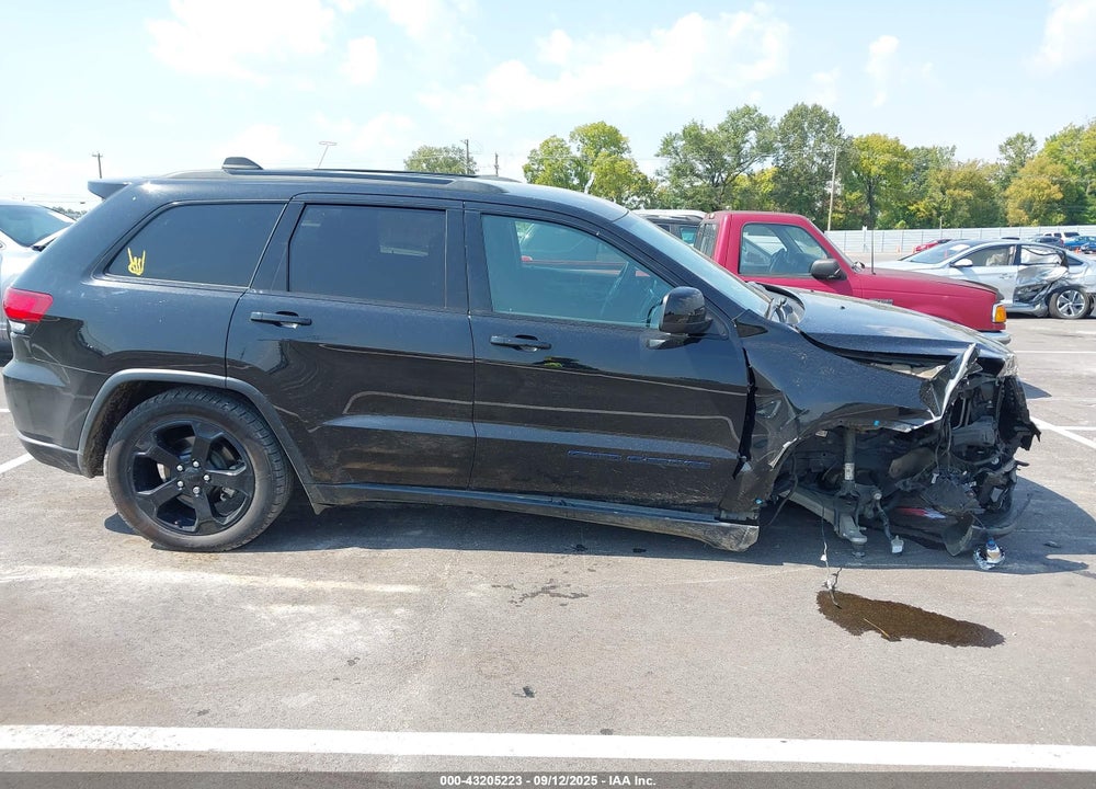 2019 JEEP GRAND CHEROKEE VIN: 1C4RJEAG2KC584674