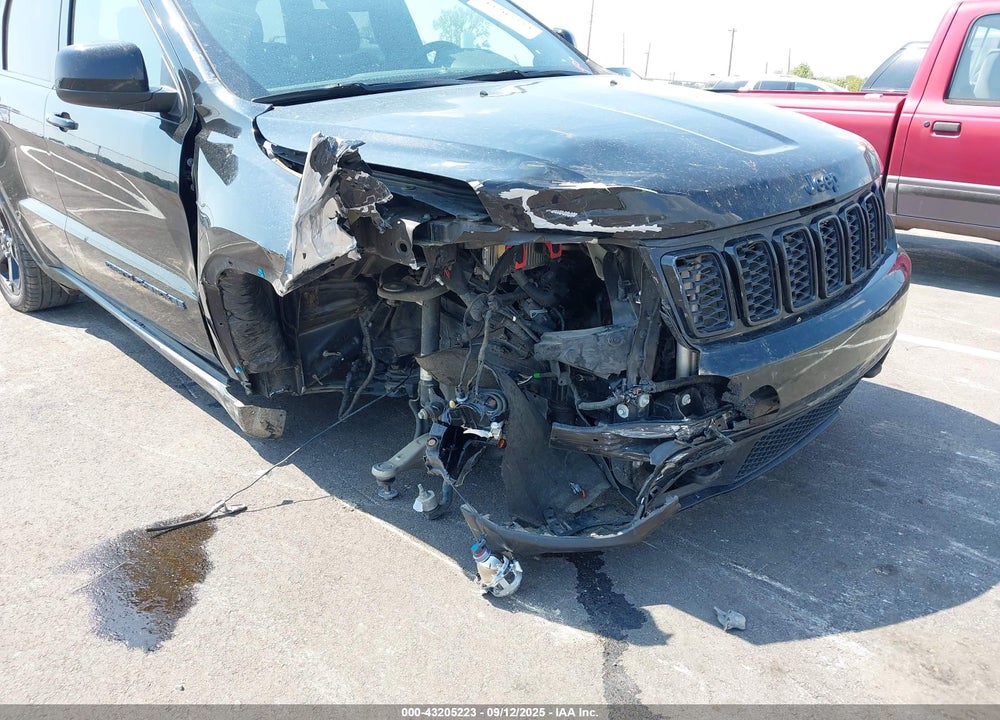 2019 JEEP GRAND CHEROKEE VIN: 1C4RJEAG2KC584674