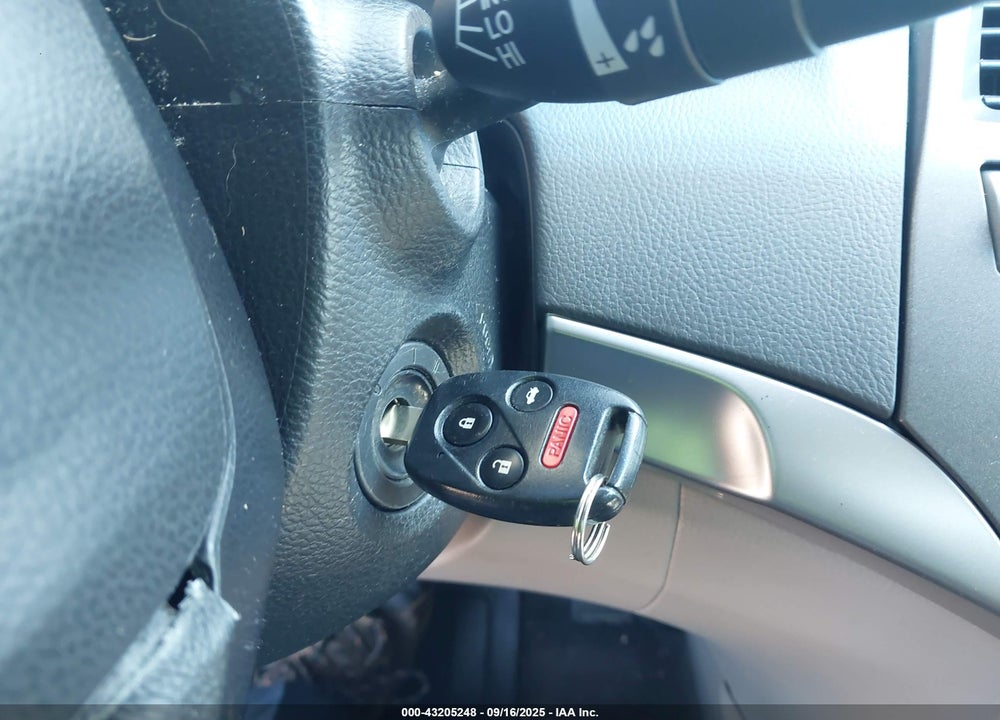 2010 HONDA ACCORD 3.5 EX-L VIN: 1HGCP3F84AA015265