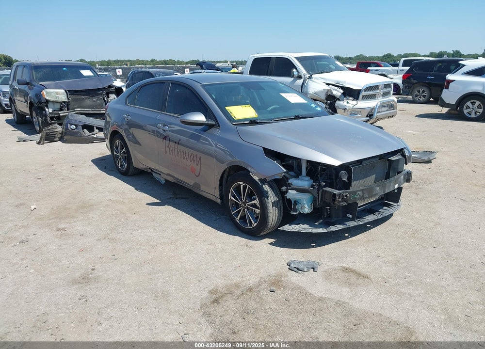2024 KIA FORTE LXS VIN: 3KPF24AD8RE730269