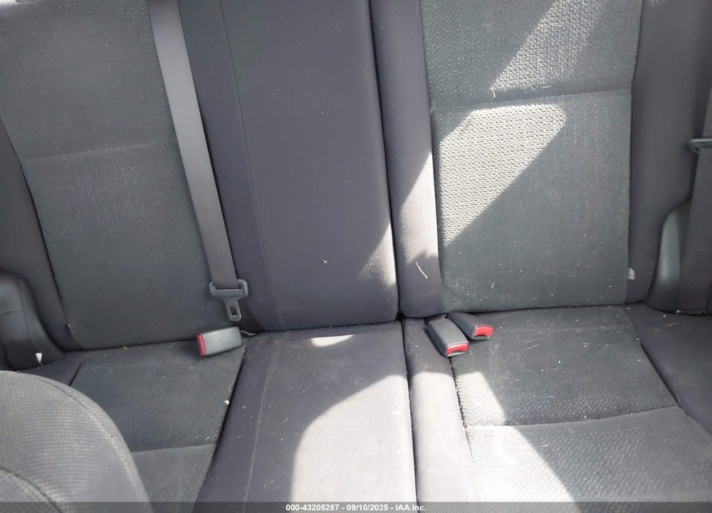 2004 TOYOTA MATRIX STANDARD VIN: 2T1KR32E24C176908