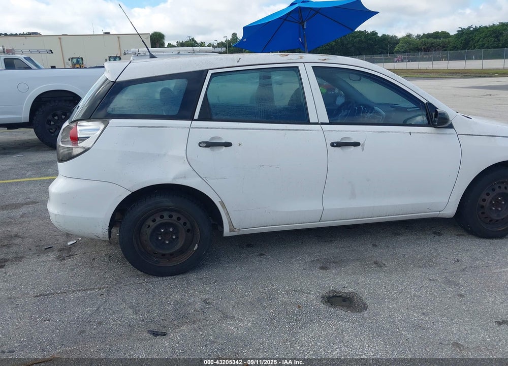 2005 TOYOTA MATRIX VIN: 2T1KR32E15C488039